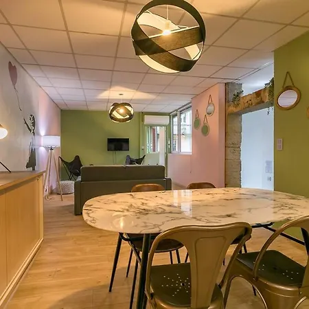 Le Love Ballon, Charme Et Modernite Дижон